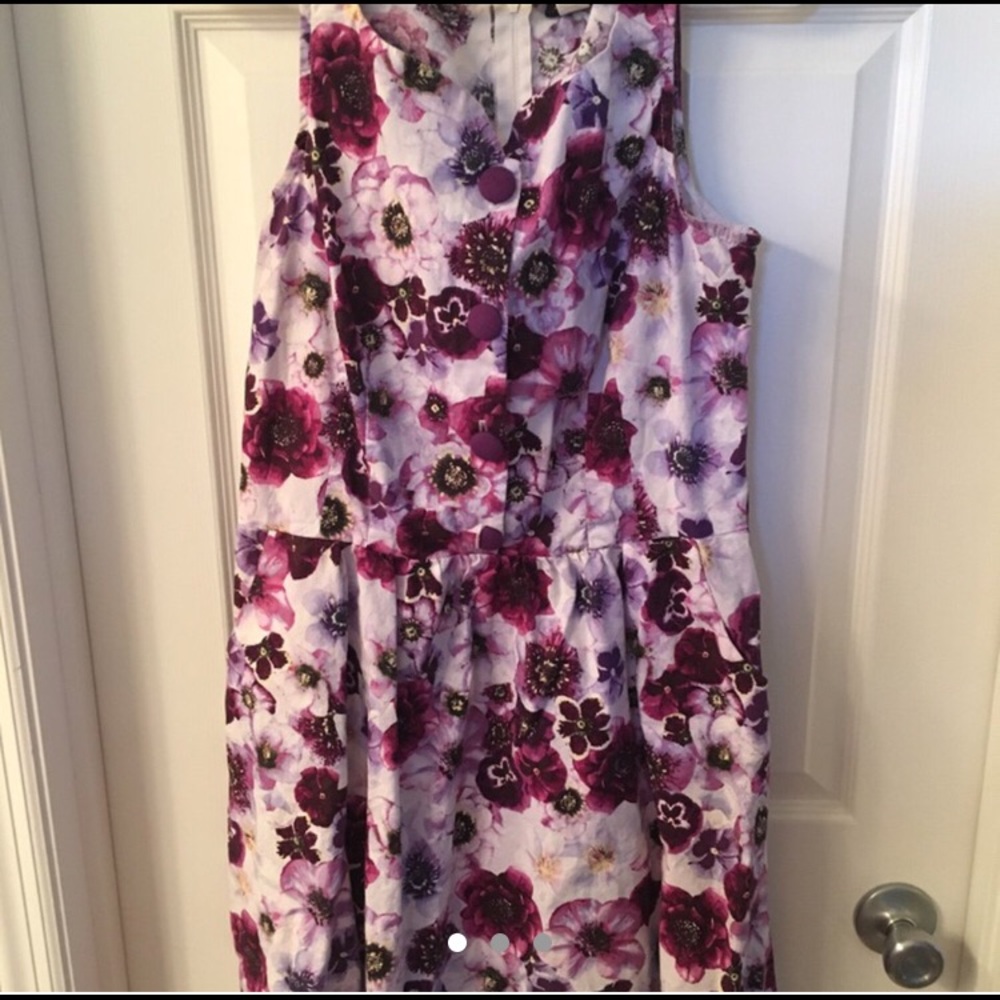 Retrolicious Pansy print pattern dress